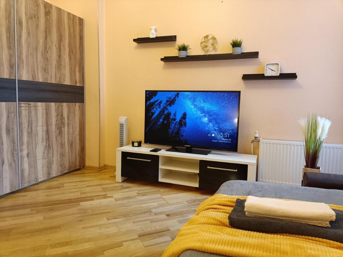 Riga Central Street Cozy Apartment エクステリア 写真